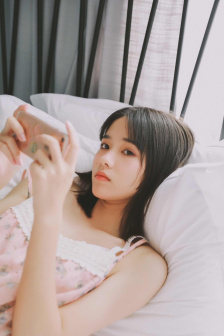2021年美剧大尺寸美丽新世界